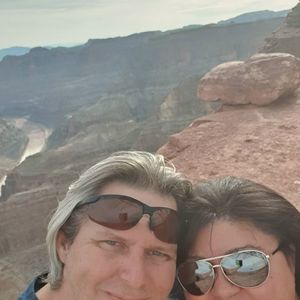 Meet your Posher, Simone